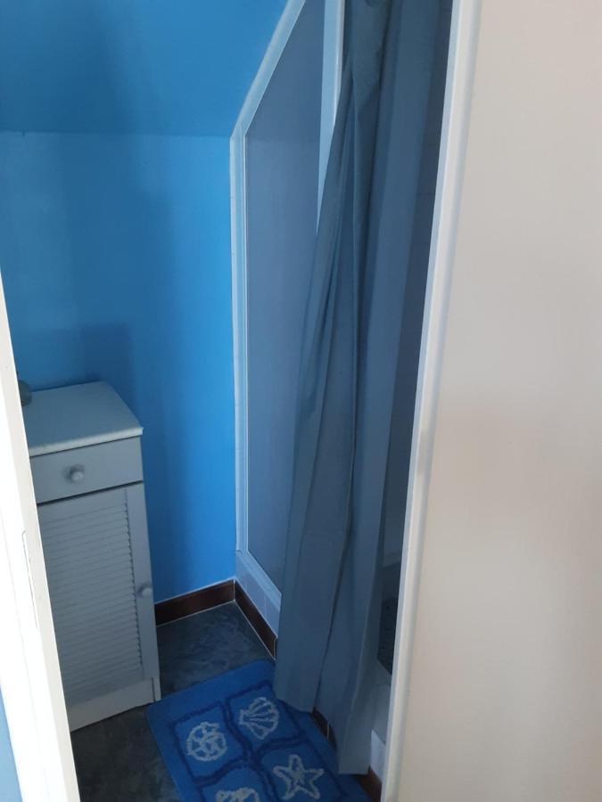 chambres d'hôtes les mésanges avec salle d'eau privative Kersaint-Plabennec Esterno foto