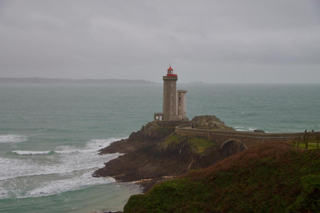 chambres d'hôtes les mésanges avec salle d'eau privative Kersaint-Plabennec Esterno foto